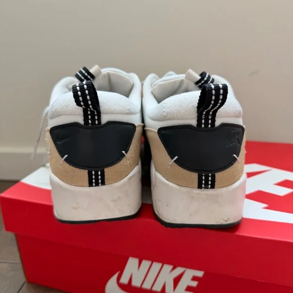 NIKE AIR MAX 90 FUTURA - Size 9.5 Womens - Phanton/Black-Hemp-Sanddrift - Picture 4 of 9